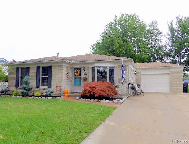 Excellent Woodhaven location! 3 bedroom (master with a walk-in closet) 2 remodeled bath brick ranch with a fantastic finished basement, beautiful all new (2016) remodeled eat-in kitchen and attached garage with automatic opener, keypad remote, handy 