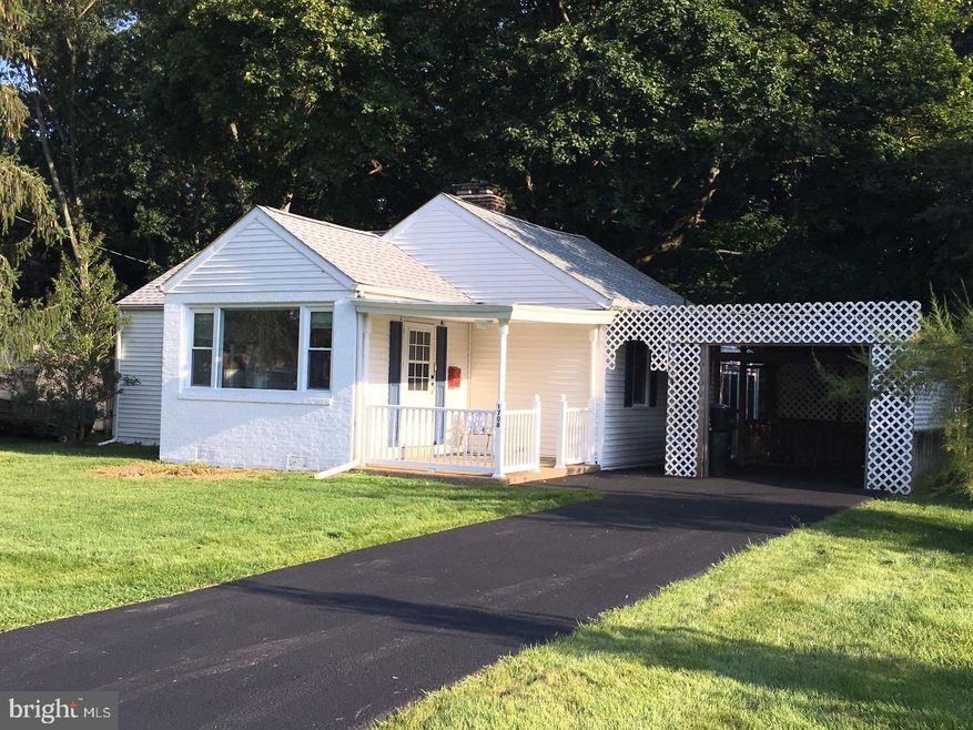 1708 Montgomery Rd, Wilmington, DE 19805 - photo 1