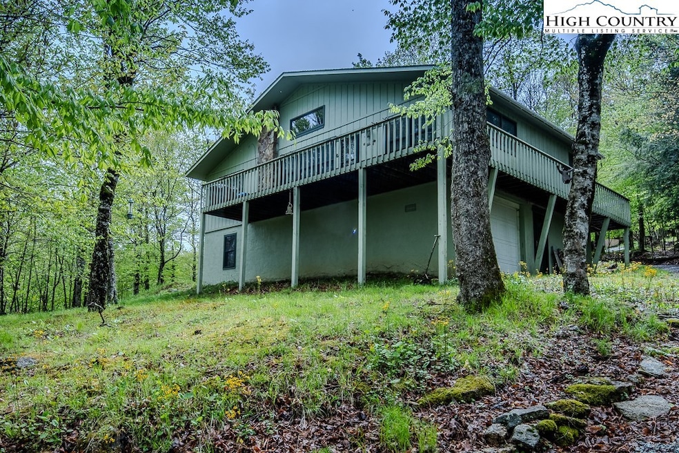 1431 Beech Mountain Pkwy, Beech Mountain, NC 28604 - photo 1