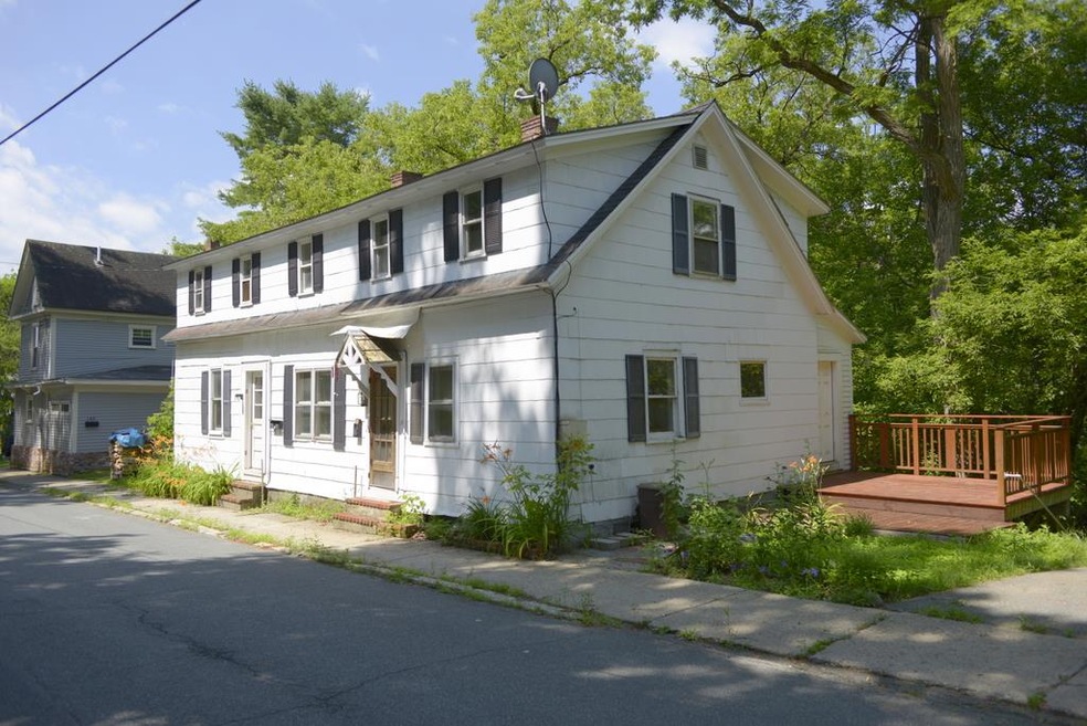 163 Green St, Saint Johnsbury, VT 05819 - photo 1