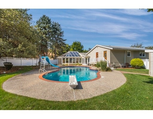 9 Briarwood Dr, Danvers, MA 01923 - photo 1