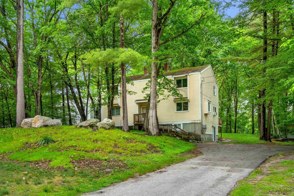 41 Scenic Dr unit 2, Derry, NH 03038 - photo 1