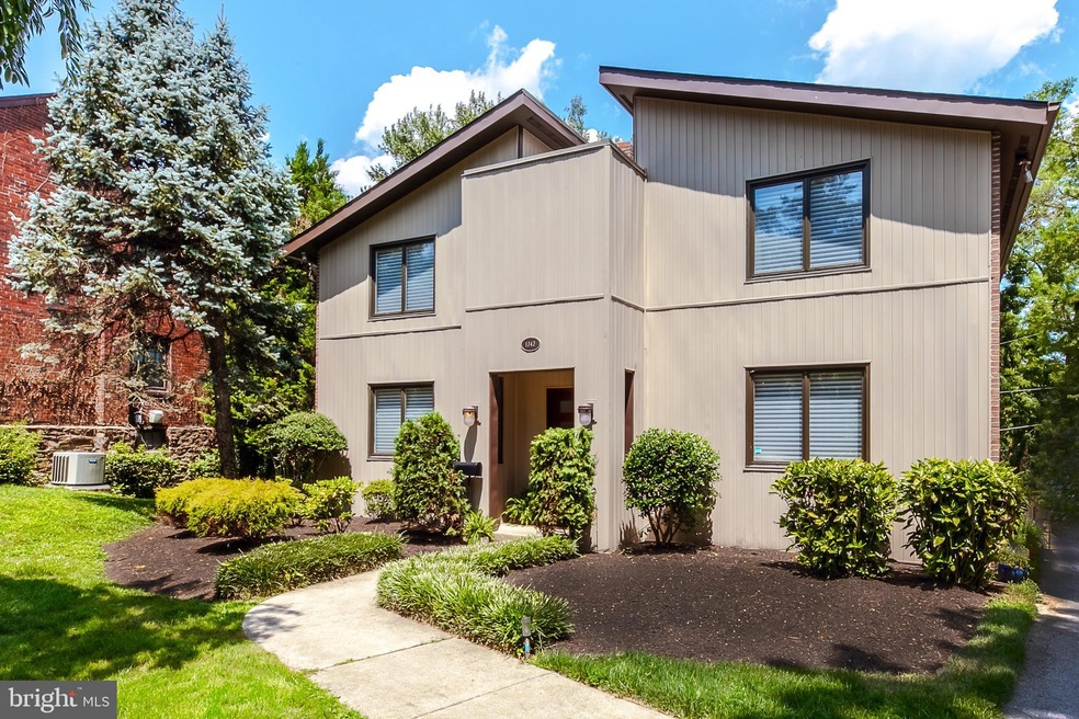 1747 Green Valley Rd, Havertown, PA 19083 - photo 1