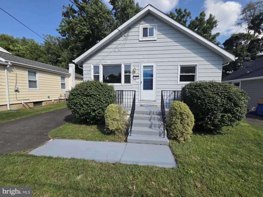 17 Hillman Ave, Ewing, NJ 08638 - photo 1