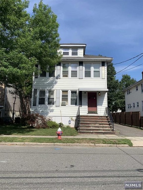 15 Colling Ave, Rochelle Park, NJ 07662 - photo 1