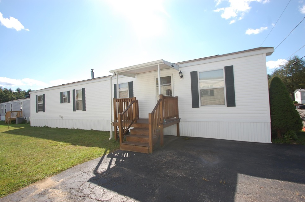 12 Arrow Dr, Salem, NH 03079 - photo 1