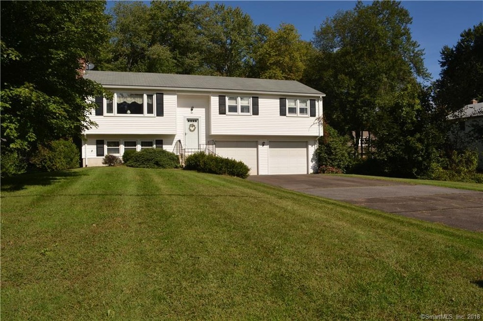 45 Kenwood Dr, Vernon Rockville, CT 06066 - photo 1