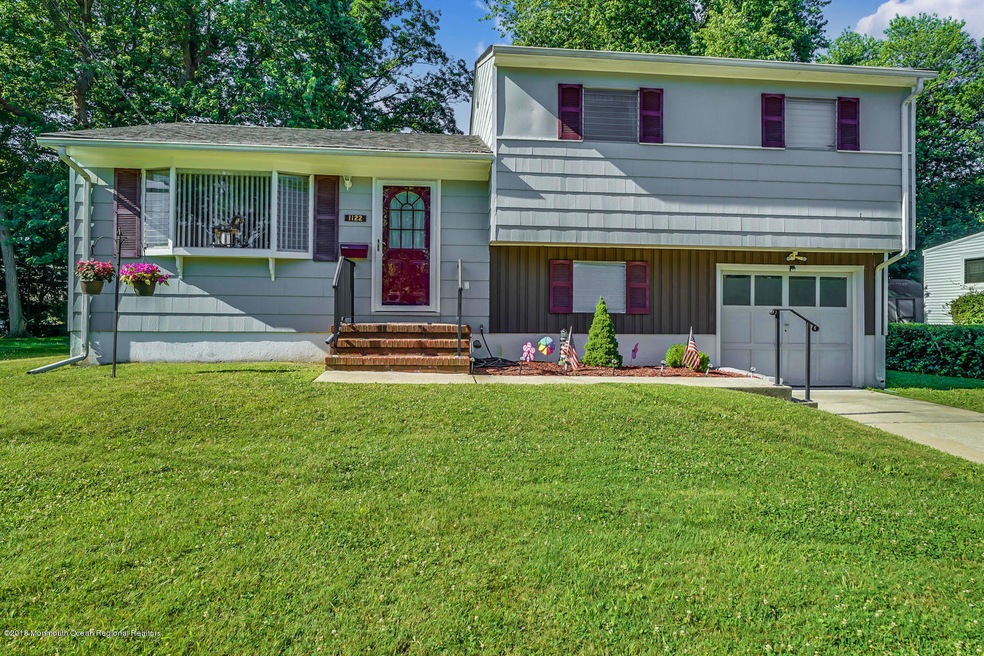 1122 Brower Blvd Wanamassa NJ-large-002-