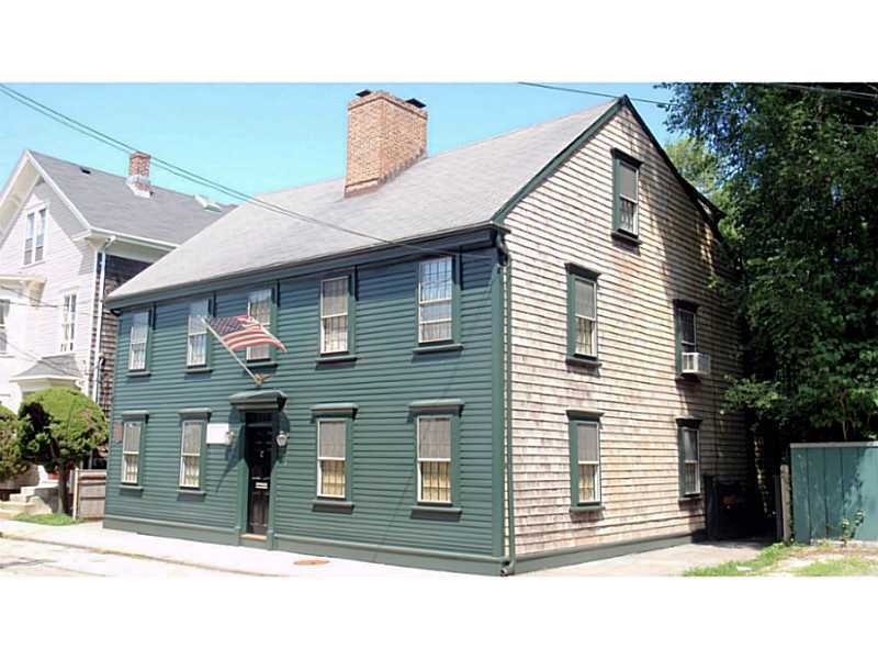 9 Elm St, Newport, RI 02840 - photo 1