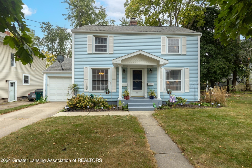 825 Francis