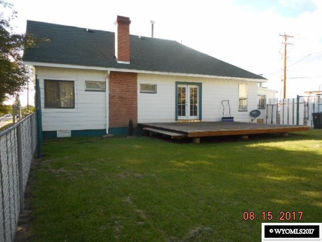 Privacy fenced large yard and large deck