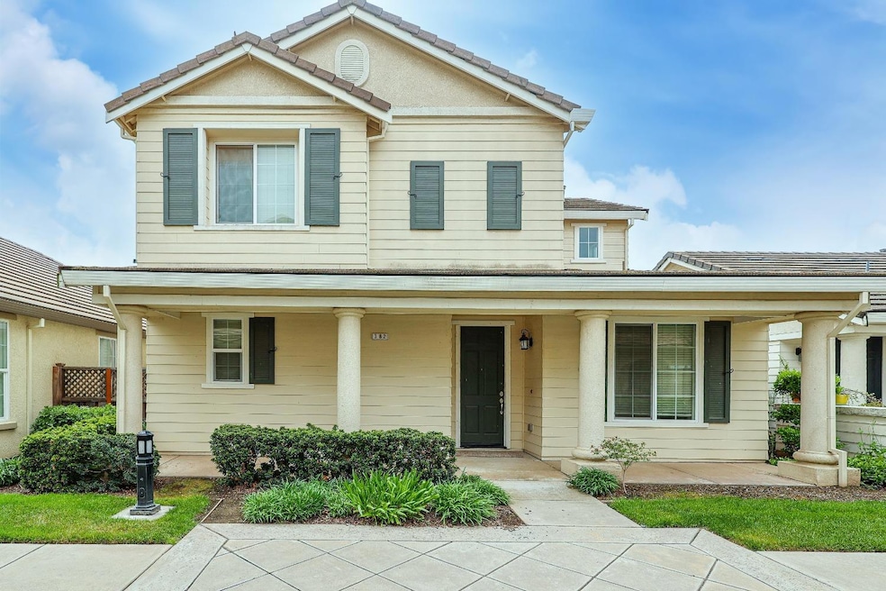 382 Carriage Ln, Oakdale, CA 95361 - photo 1