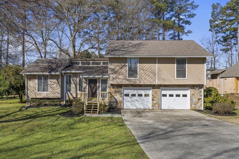 4273 Meadow Way, Marietta, GA 30066 - photo 1