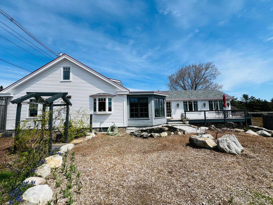 Under Contract $725,000 • Co-Listing Agent