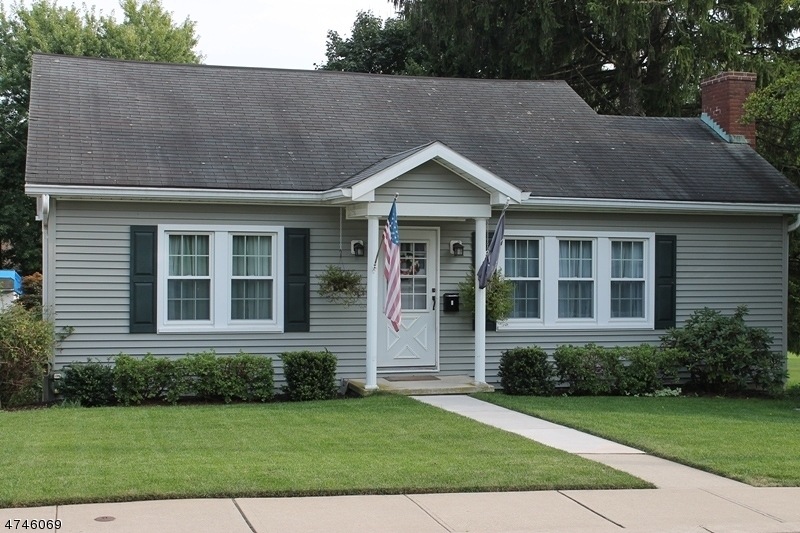 15 Cornish St, Washington, NJ 07882 - photo 1