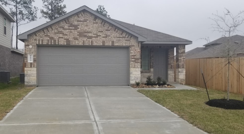 16973 Rich Pines Dr, Conroe, TX 77302 - photo 1