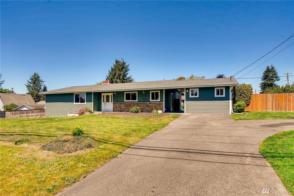 8001 35th St W, University Place, WA 98466 - photo 1