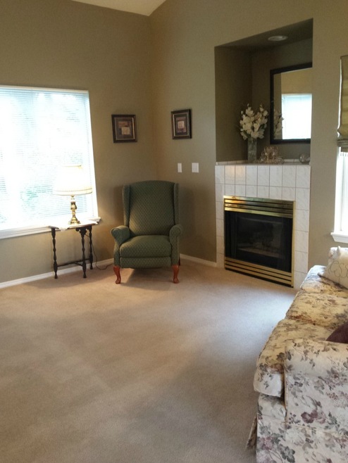 217 112th St SW unit D101, Everett, WA 98204 - photo 1