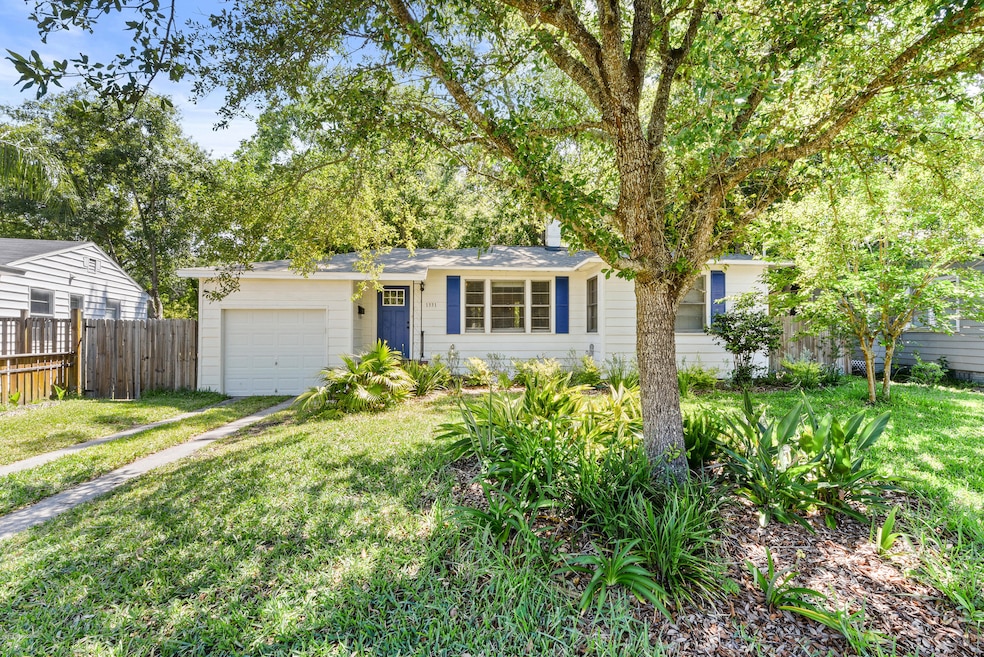 1331 Pine Grove Ct, Jacksonville, FL 32205 - photo 1