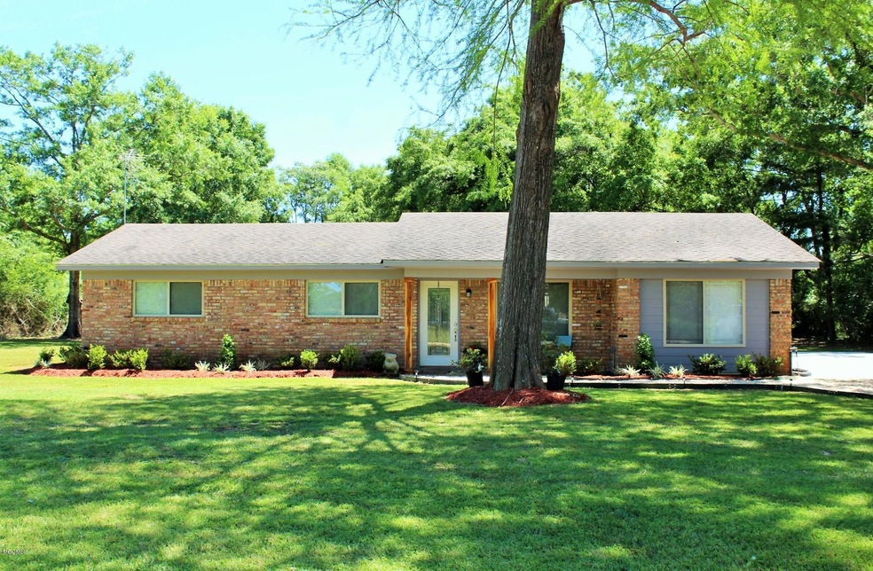 132 Hascal Gunter Rd, Lucedale, MS 39452 - photo 1