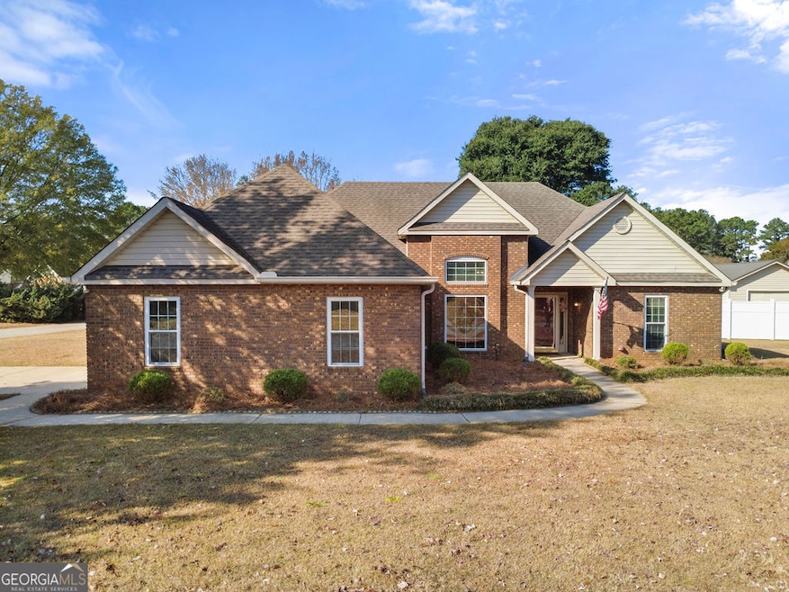 406 Quail Run Dr, Warner Robins, GA 31088 - photo 1