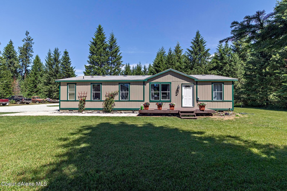 8100 E Forest View Rd, Athol, ID 83801 - photo 1