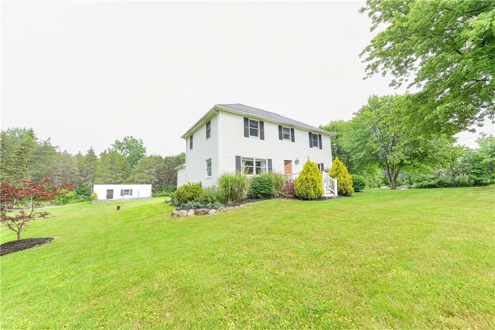 531 Wilkinson Rd, MacEdon, NY 14502