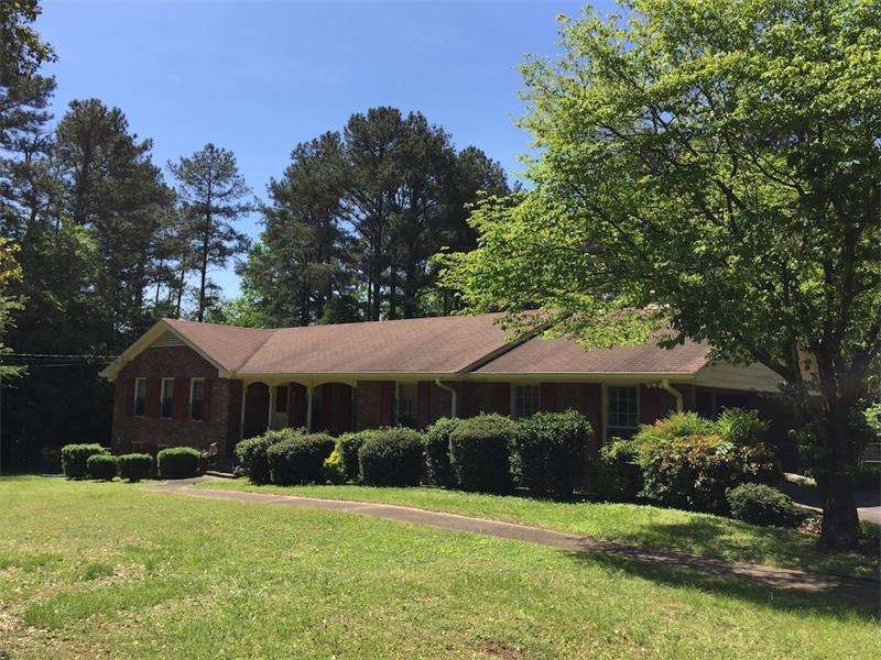 3 Bed/2 Bath, structurally this home is in fantast