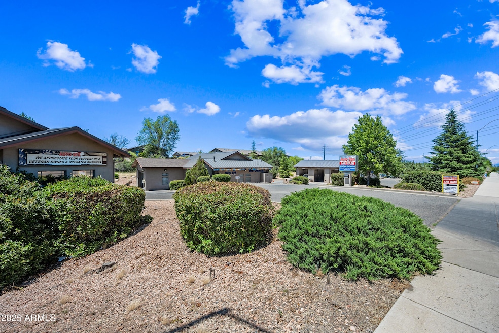 3112 Willow Creek Rd, Prescott, AZ 86301 - photo 1