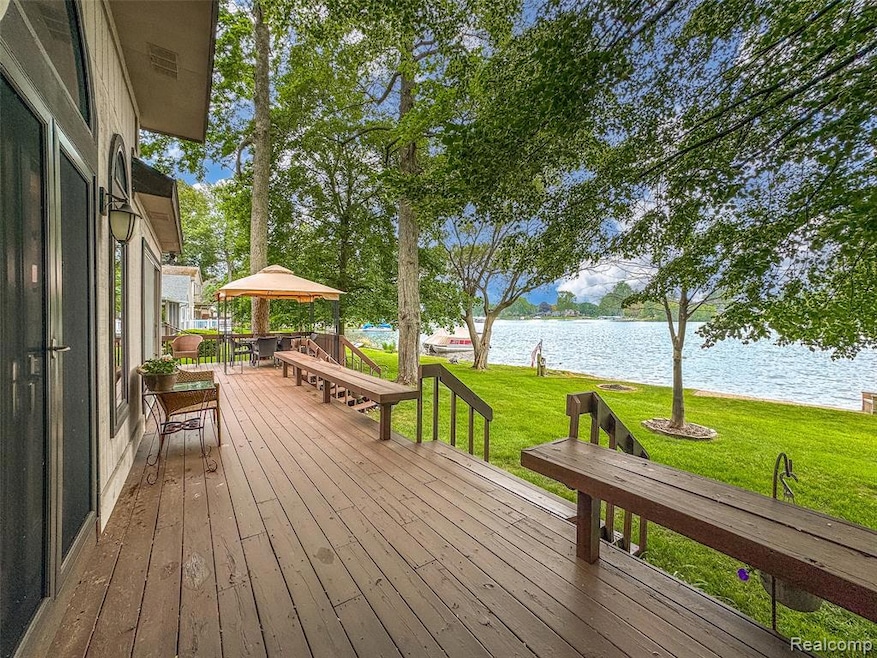 Welcome to the view from your new deck!