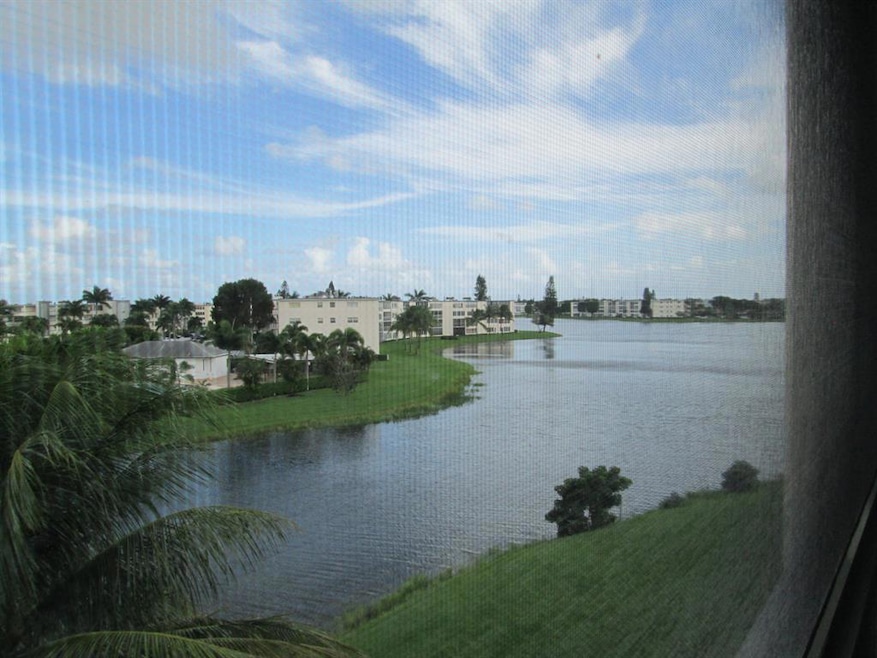 4096 Yarmouth E, Boca Raton, FL 33434 - photo 1