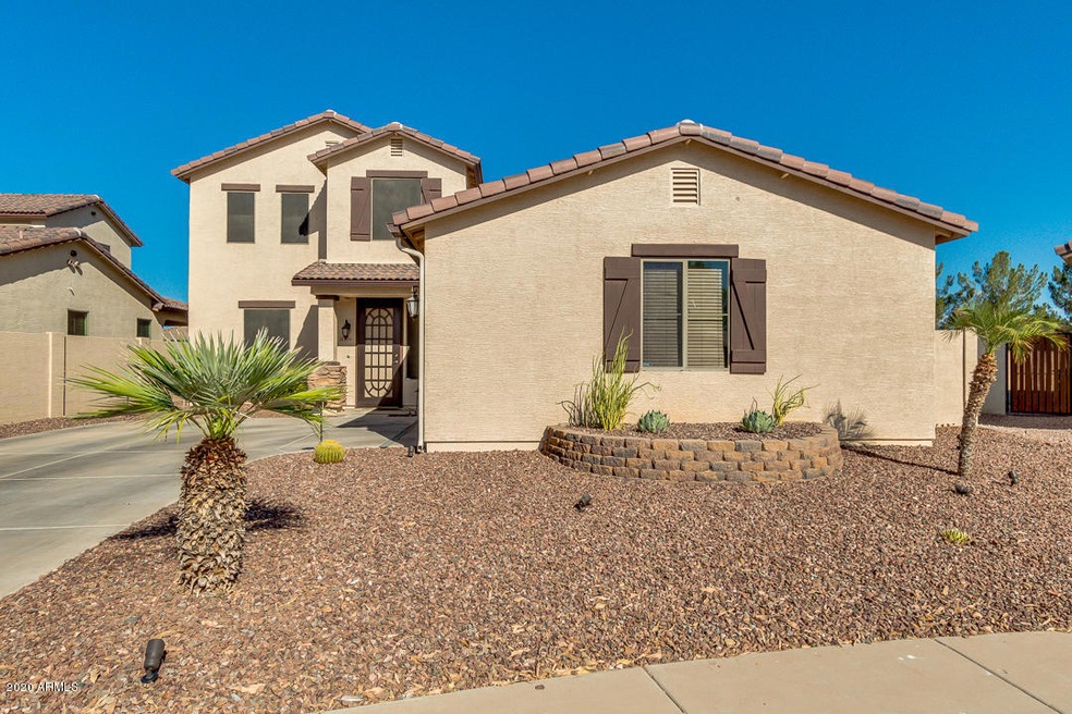 Beautiful Curb appeal, near-corner lot