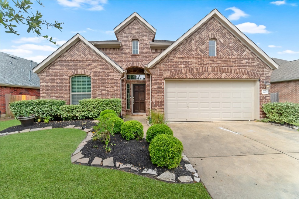 31023 Imperial Walk Ln, Spring, TX 77386 - photo 1