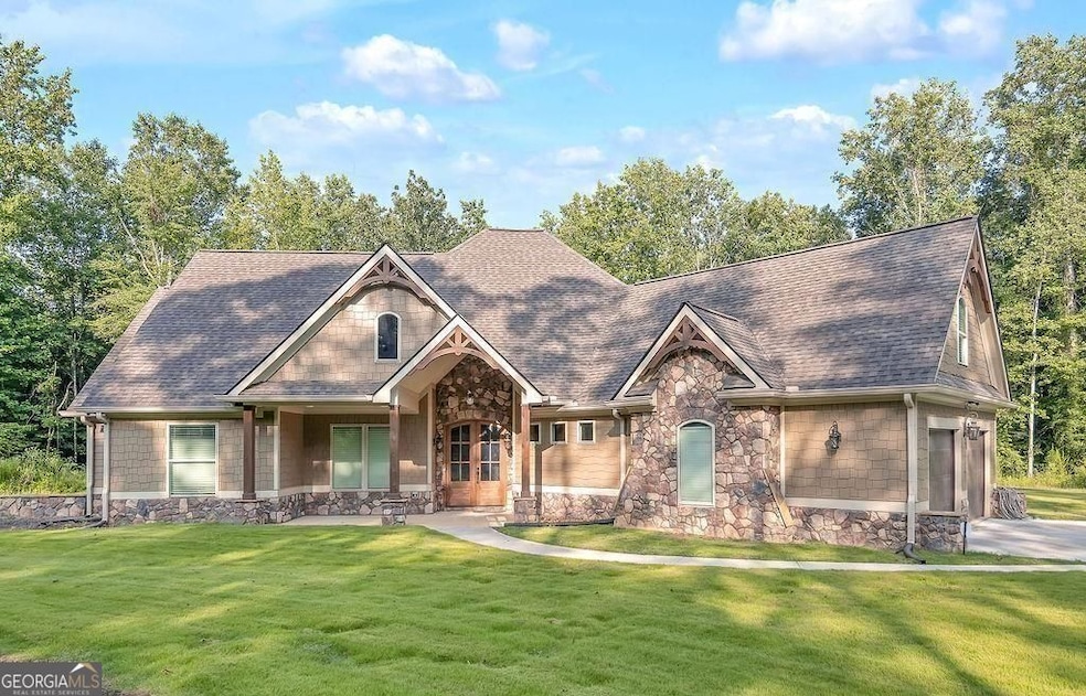 For Sale $730,000 • Co-Listing Agent