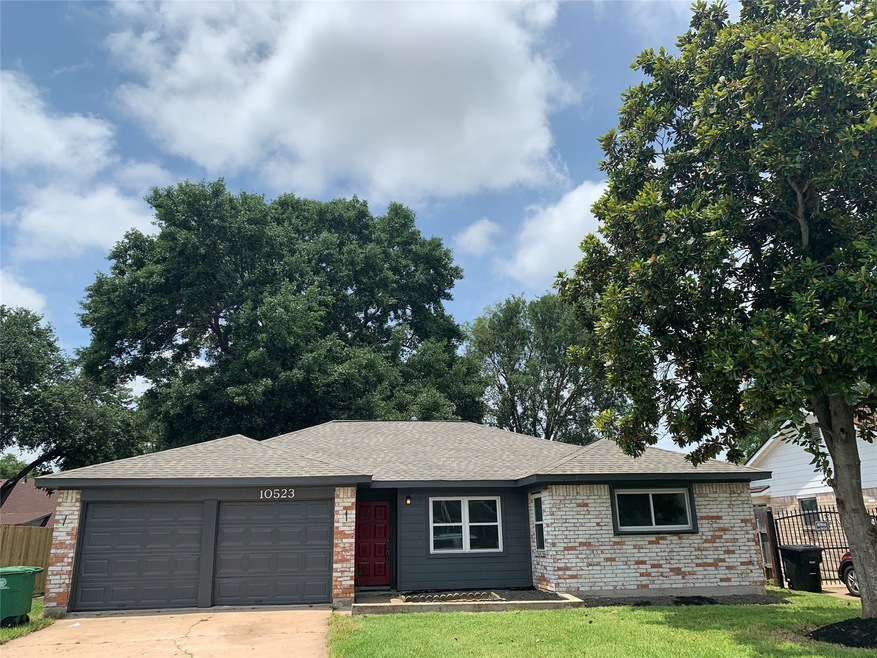 10523 Sagewick Dr, Houston, TX 77089 - photo 1