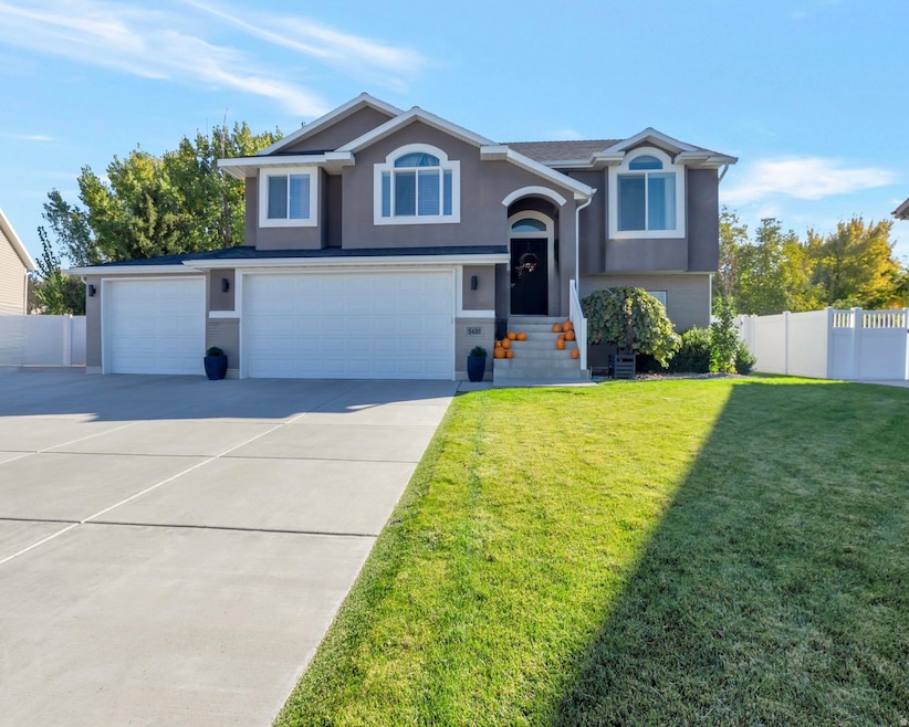 5432 S 3150 W, Roy, UT 84067 - photo 1