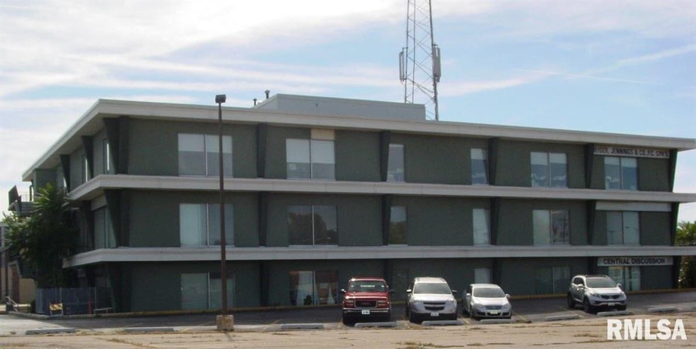 1706 Brady St unit 107, Davenport, IA 52803 - photo 1