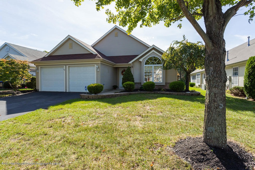 58 Foxwood Rd, Lakewood, NJ 08701 - photo 1