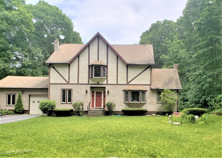 14 Buteau Rd, Charlton, MA 01507 - photo 1