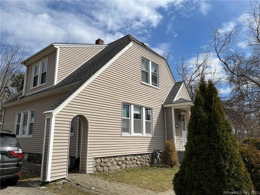 122 Pearl St, Waterbury, CT 06704 - photo 1