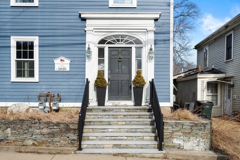 336 Main St unit A, Amesbury, MA 01913 - photo 1