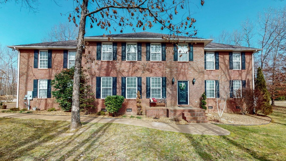 Presenting 169 Winterberry Circle!