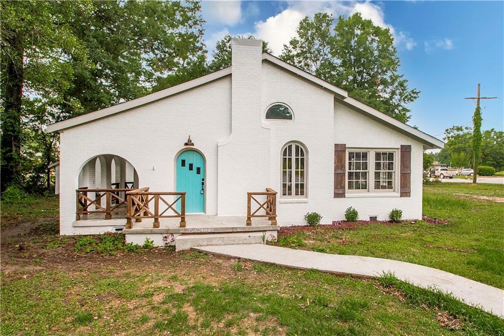 606 Louisiana Ave, Bogalusa, LA 70427 - photo 1