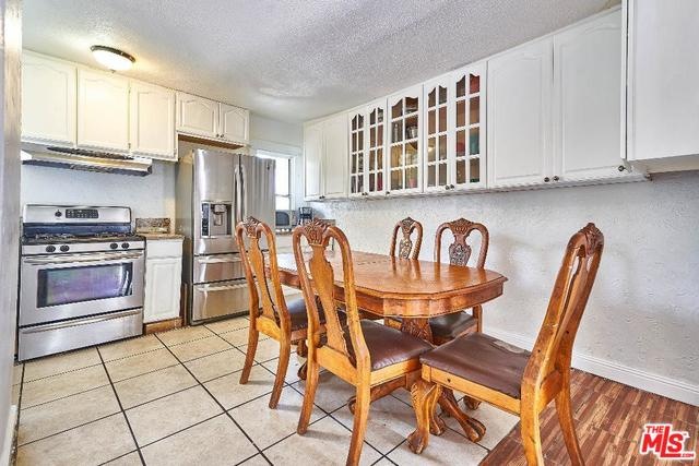 11903 Antwerp Ave, Los Angeles, CA 90059 - photo 1