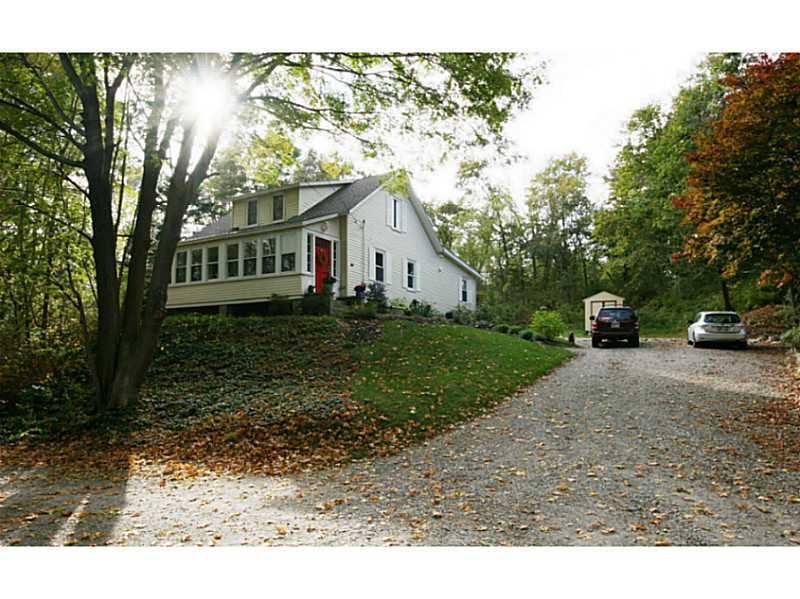 31 Hathaway Ln, Wakefield, RI 02879 - photo 1