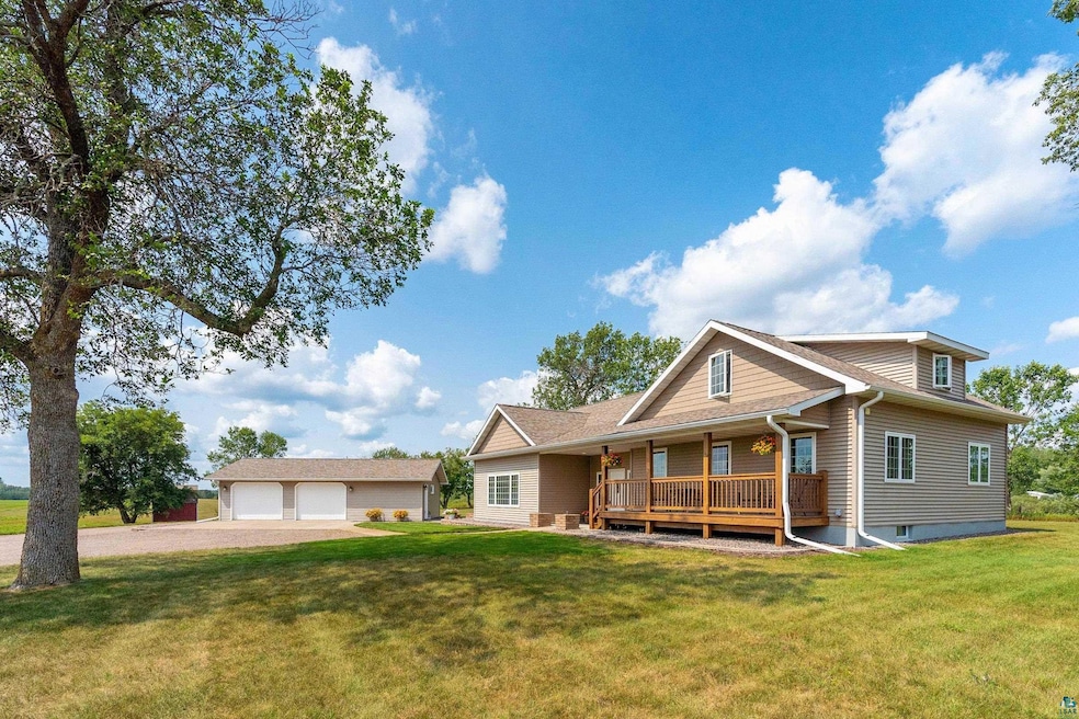 3673 Mattson Rd, Cloquet, MN 55720 - photo 1