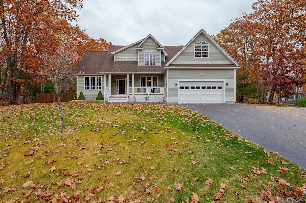 Under Contract $625,000