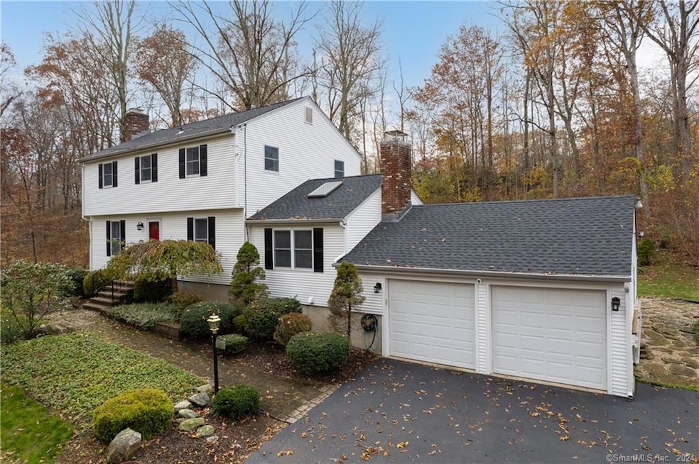 38 Northwood Dr, Guilford, CT 06437 - photo 1