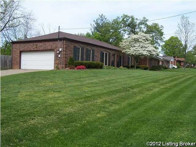 7804 Mary Sue Dr, Louisville, KY 40291 - photo 1