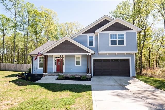 Welcome Home to this Move-in Ready Home on 1.35 Ac